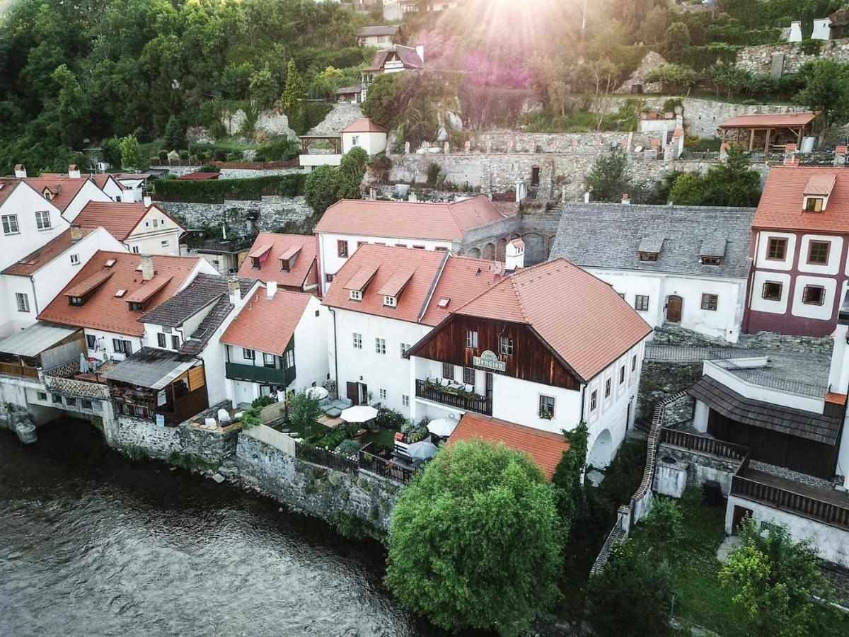 Apartament Domecek / Tiny House Czeski Krumlow Zewnętrze zdjęcie